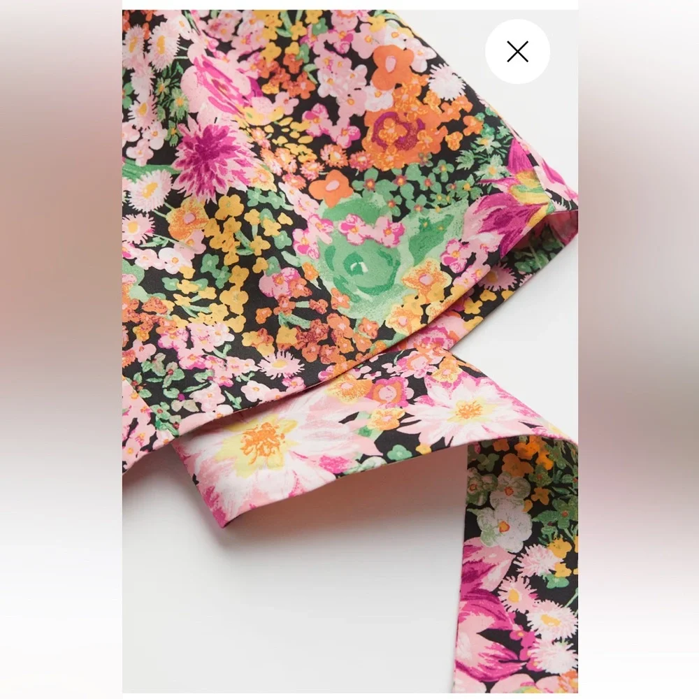 H&M Floral Print Crop Top - Multicolor - Picture 2 of 3